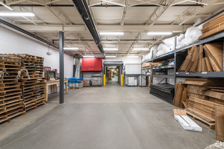 More Photos Of 78 Barnum Rd, Devens Light Manufacturing For Lease