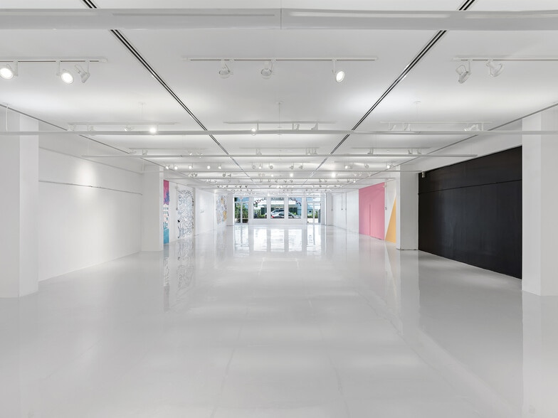 More Photos Of 721 Collins Ave, Miami Beach Storefront For Lease