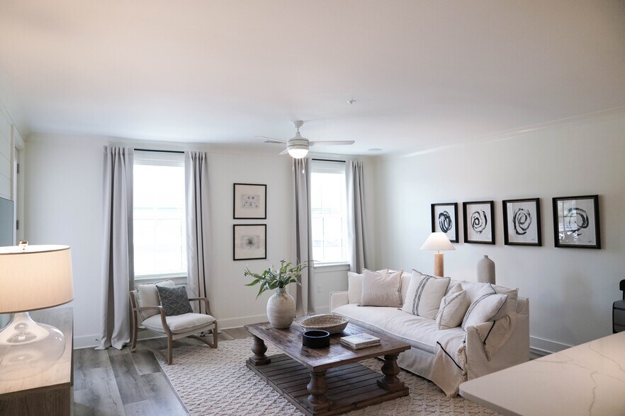 More Photos Of 179 S County Highway 393, Santa Rosa Beach Apartments For Sale