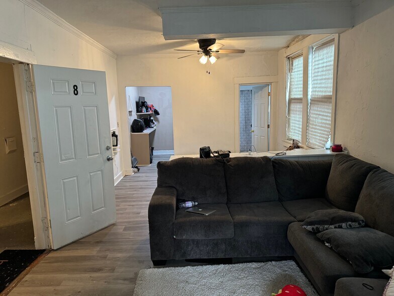 More Photos Of , Pittsburgh Multifamily For Sale