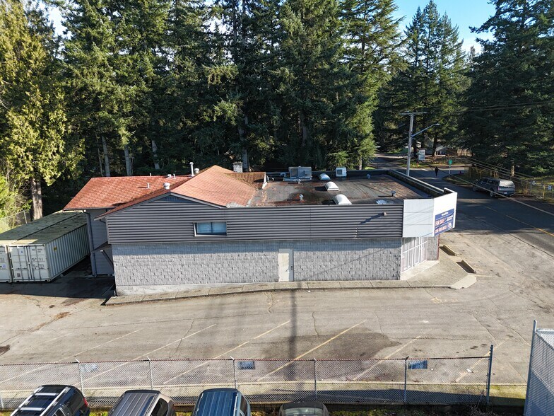 More Photos Of 20043 40A Av, Langley Storefront Retail Residential For Sale