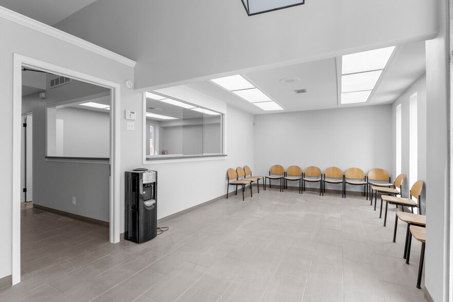 More Photos Of 17600 W Warren Ave, Detroit Office For Lease