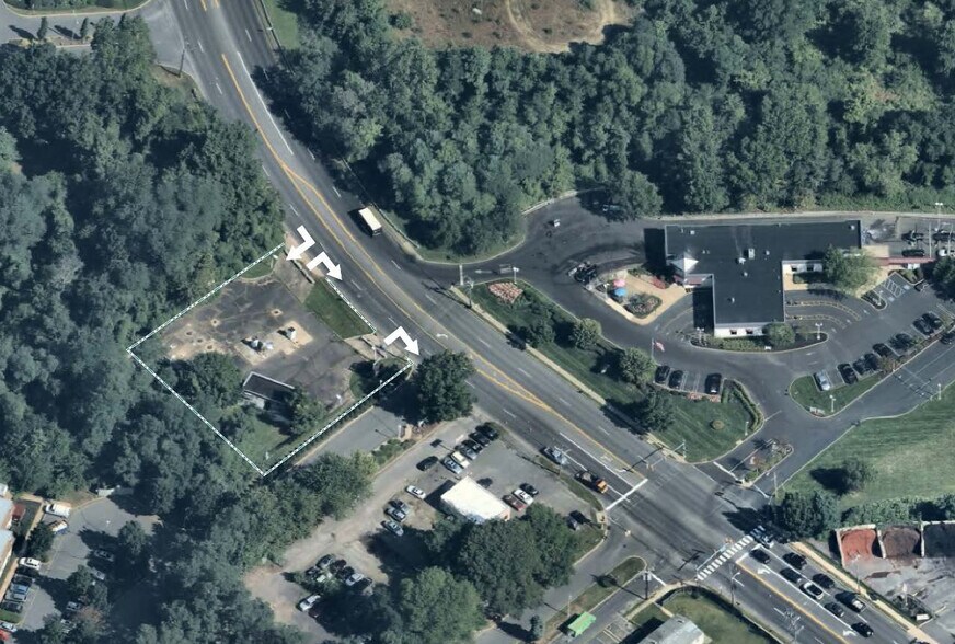 More Photos Of 858 Shrewsbury Ave, Tinton Falls Land For Lease