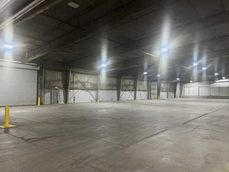 More Photos Of 3045 S Avenue 3 E, Yuma Warehouse For Sale