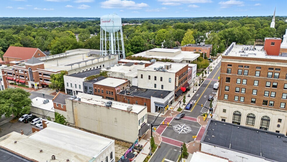 More Photos Of 17-21 Union St N, Concord Storefront Retail Office For Lease