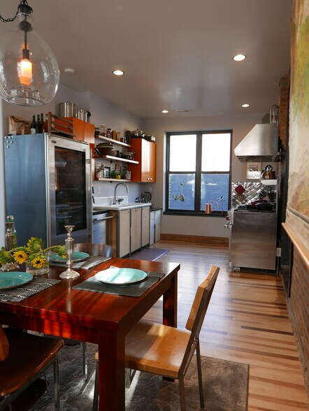 More Photos Of 3641 S Morgan St, Chicago Storefront Retail Residential For Sale