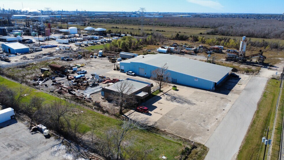 Primary Photo Of 1831 W E St, La Porte Warehouse For Lease