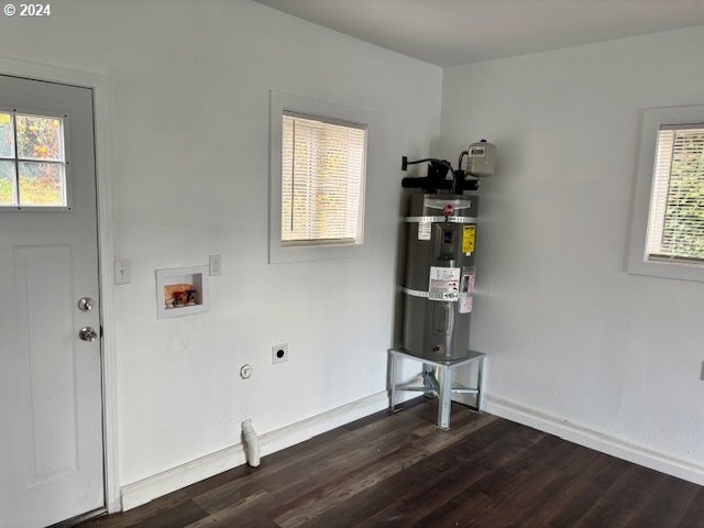 More Photos Of 512 NW Cecil Ave, Roseburg Office For Sale