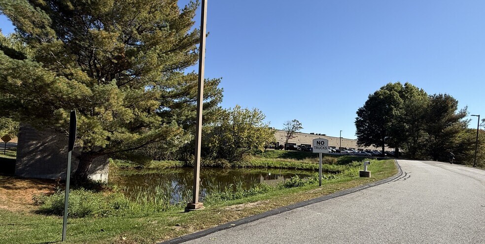 More Photos Of 100 Business Park Dr, Tyngsborough Research And Development For Lease