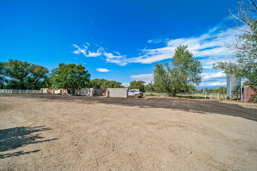 More Photos Of 8778 Arapahoe Rd, Boulder Horse Stables For Sale