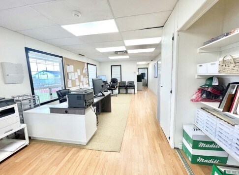 More Photos Of 10 Boulder Blvd, Stony Plain Warehouse For Sale