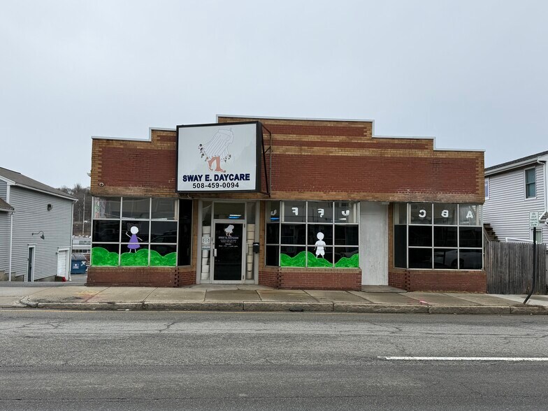 More Photos Of , Worcester General Retail For Sale