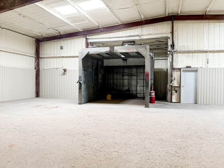 More Photos Of 2585 W Interstate 20, Odessa Manufacturing For Sale