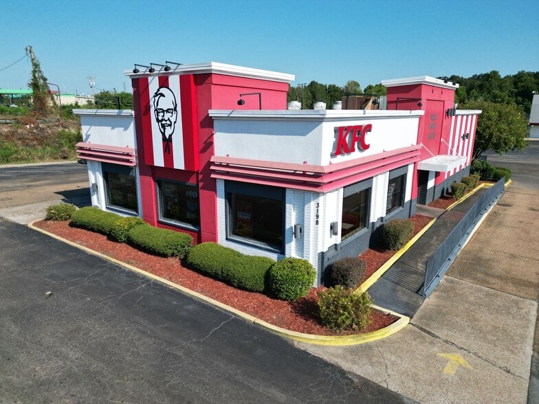 Primary Photo Of 3198 W Northside Dr, Jackson Fast Food For Sale