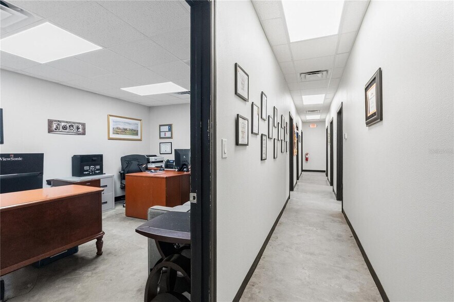More Photos Of 15617 Old US Highway 441, Tavares Warehouse For Lease