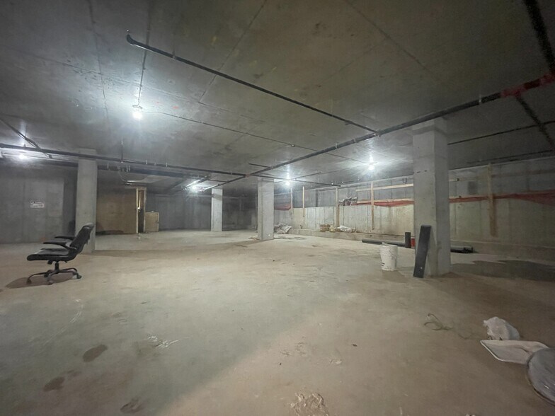 More Photos Of 200 S 3rd St, Brooklyn Apartments For Lease