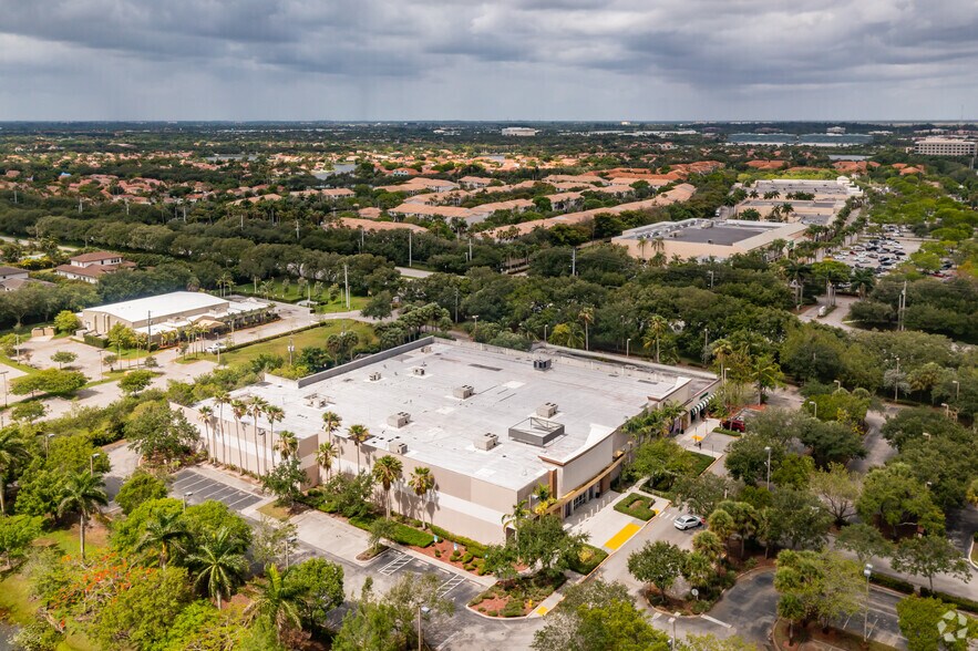 More Photos Of 12300-12310 W Sunrise Blvd, Plantation Freestanding For Lease