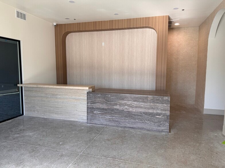 More Photos Of 2882 E Russell Rd, Las Vegas Office For Sale