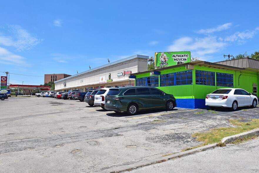 More Photos Of 6007-6023 Callaghan Rd, San Antonio Storefront For Sale