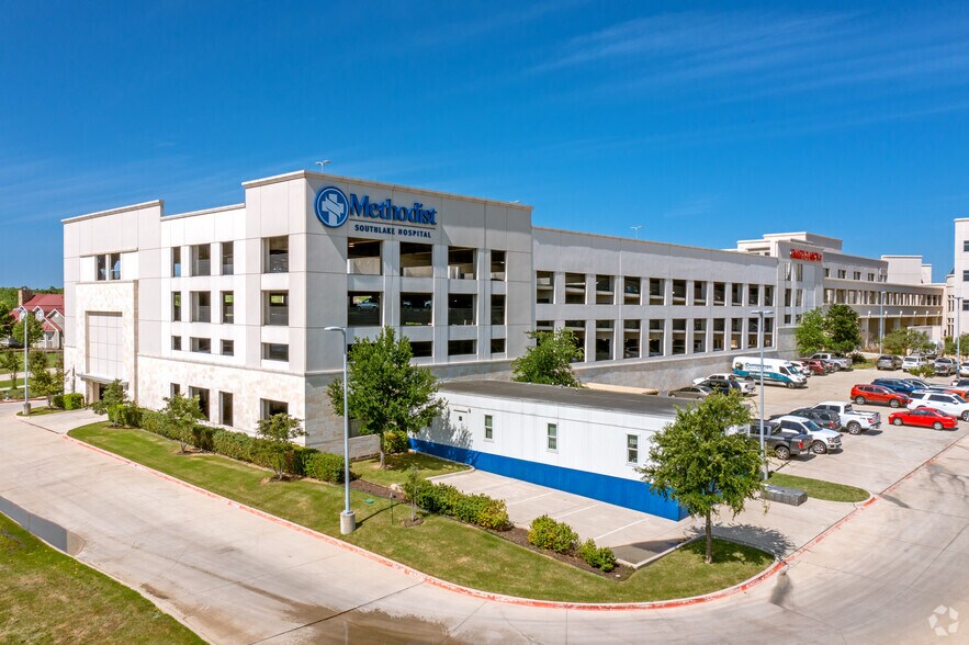 More Photos Of 431 E State Highway 114, Southlake Medical For Lease