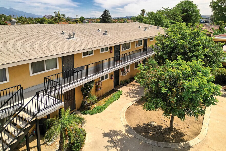 More Photos Of 3624-3628 Baldwin Park Blvd, Baldwin Park Apartments For Sale