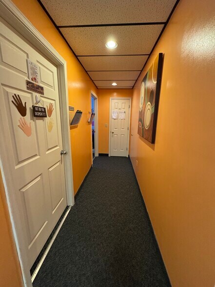 More Photos Of 4623 Onondaga Blvd, Syracuse Medical For Lease