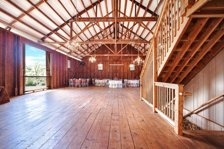 More Photos Of 1902 Jefferson Pike, Brunswick Lodge Meeting Hall For Lease