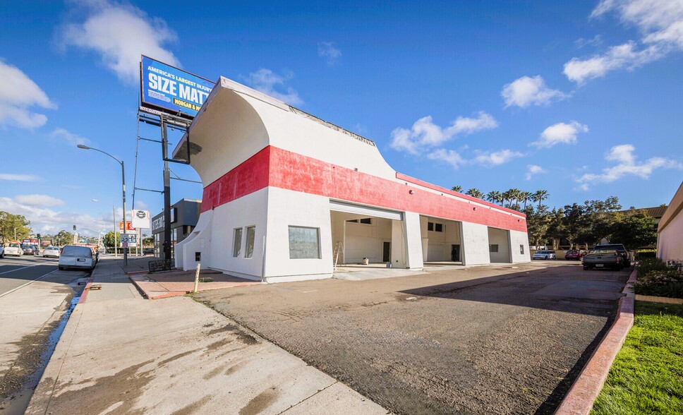 Primary Photo Of 3655 Sports Arena Blvd, San Diego Auto Repair For Lease