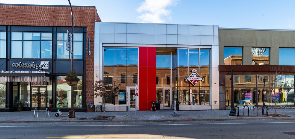 More Photos Of 3008 Hennepin Ave, Minneapolis Storefront For Lease