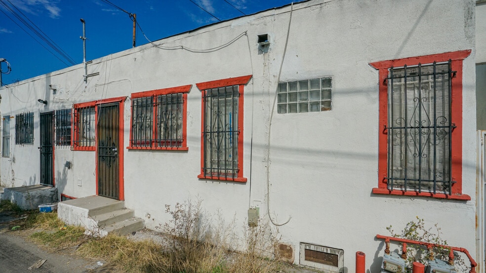 More Photos Of 1462 W 53rd St, Los Angeles Apartments For Sale