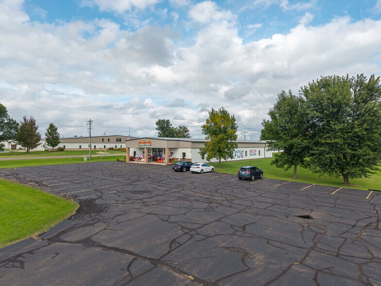 More Photos Of W4146 2nd St, Glen Flora Manufacturing For Sale