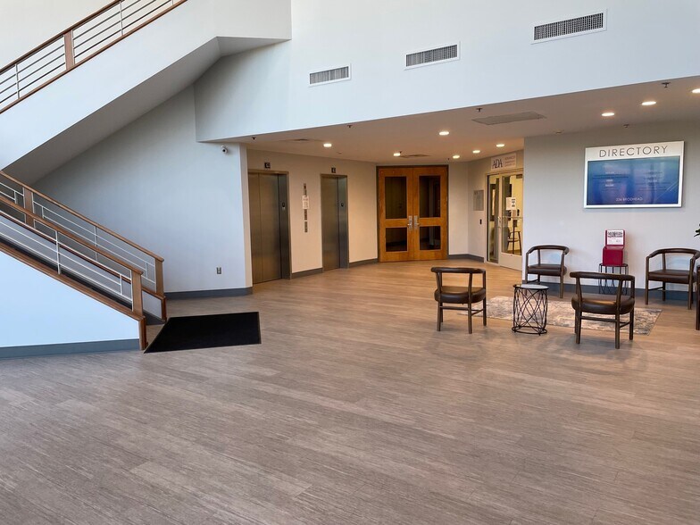 More Photos Of 236 Brodhead Rd, Bethlehem Medical For Lease