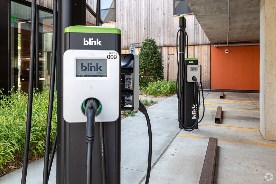 More Photos Of 337 SE 3rd St, Bentonville Apartments For Lease