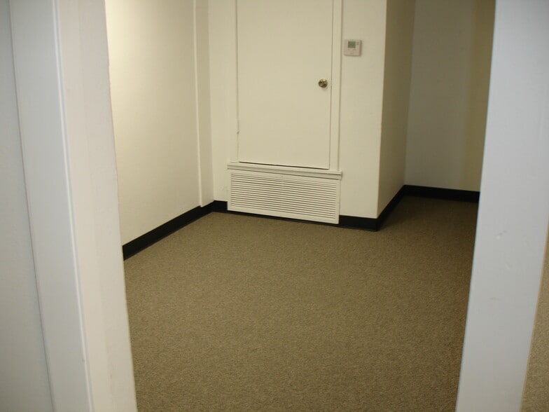 More Photos Of 1022 Pasadena Blvd, Pasadena Medical For Lease