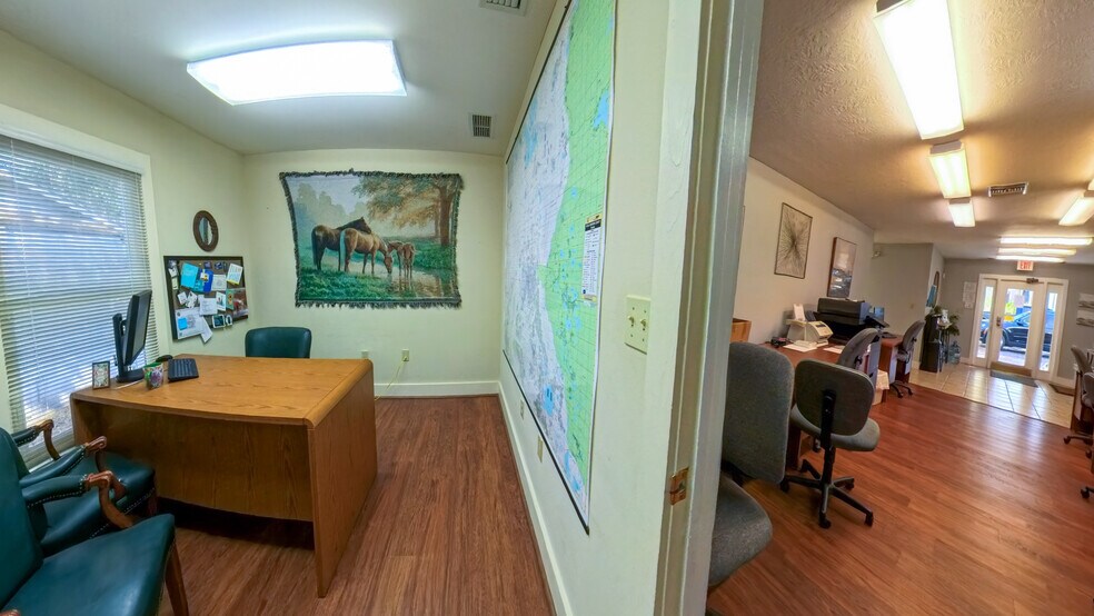 More Photos Of 112 NE Sanchez Ave, Ocala Office For Lease