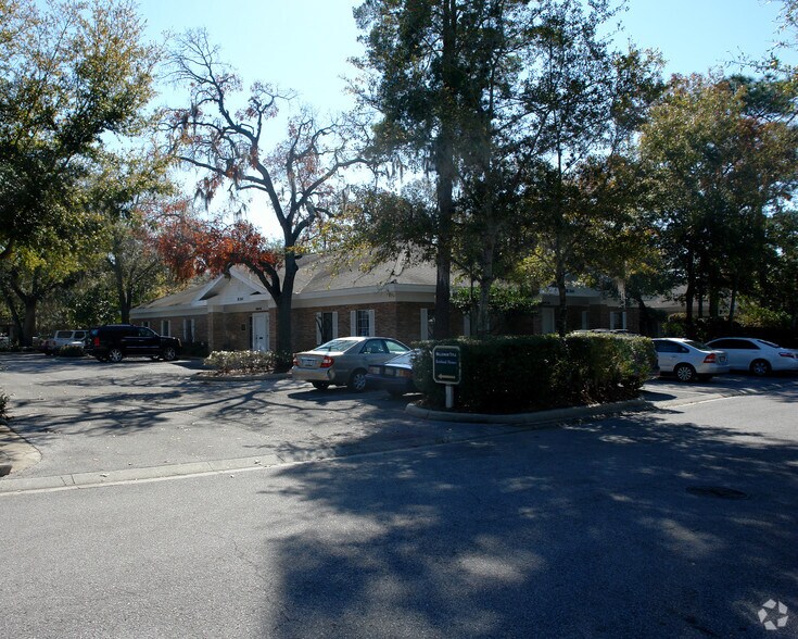 More Photos Of 2641 Mccormick Dr, Clearwater Office For Lease
