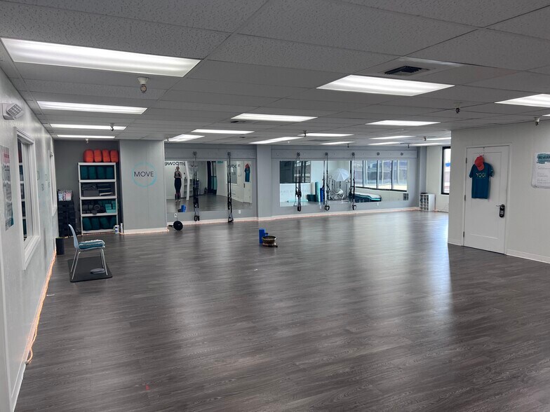 More Photos Of 2920-2920 Mill St, Reno Office For Lease