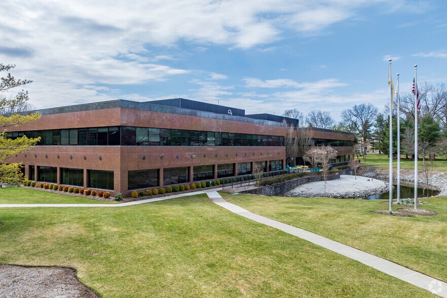 More Photos Of 11 Philips Pky, Montvale Office For Sale