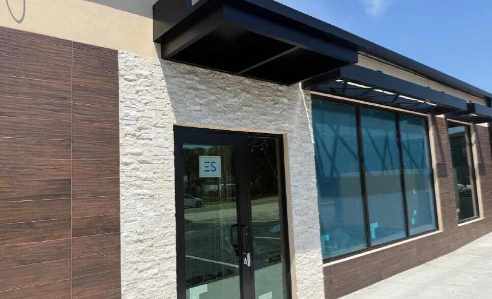 More Photos Of 8075-8085 N Atlantic Ave, Cape Canaveral Freestanding For Lease
