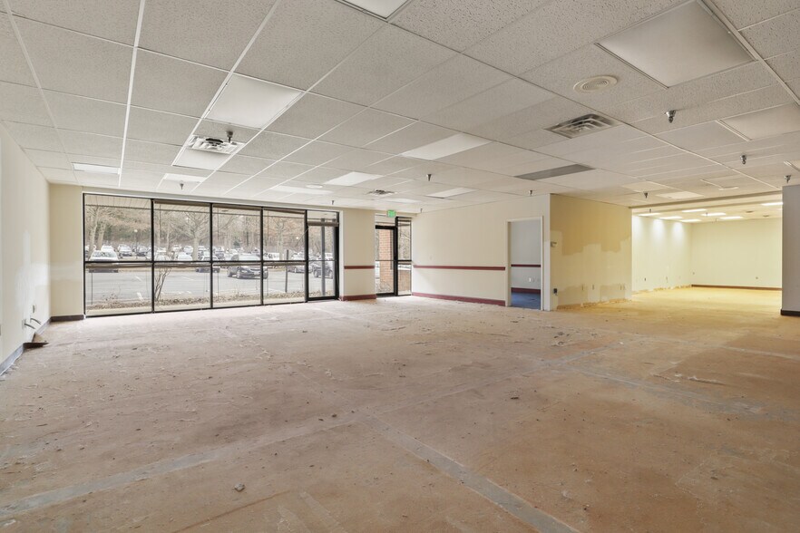 More Photos Of 339 Buschs Frontage Rd, Annapolis Medical For Sale