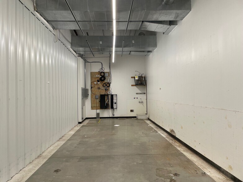 More Photos Of 1823 Virginia Rd, Edenton General Retail For Sale