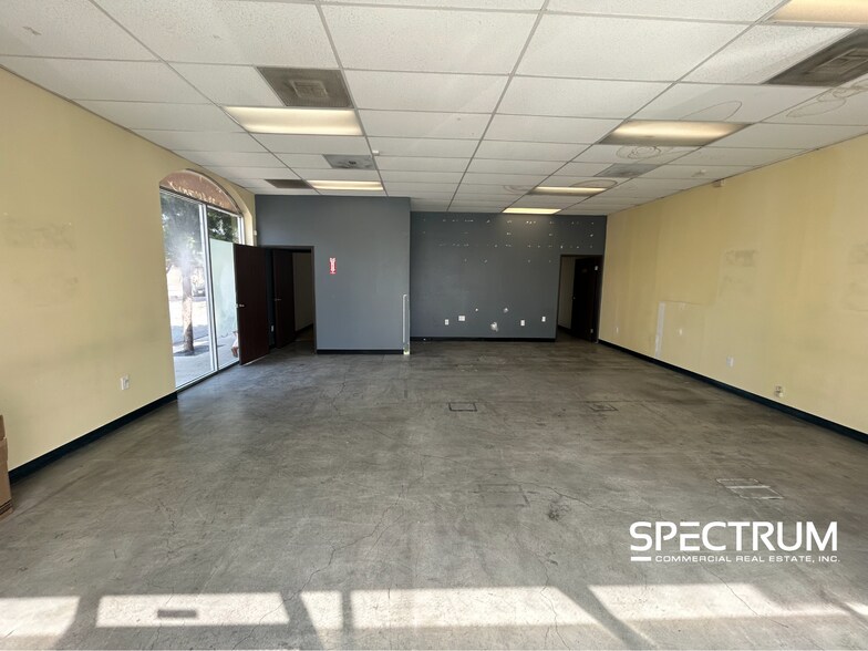 More Photos Of 2701 E Gage Ave, Huntington Park Unknown For Lease