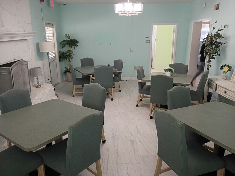 More Photos Of 315 Addison Dr, Punta Gorda Assisted Living For Sale