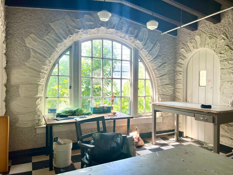 More Photos Of 603-677 N Tillamook St, Portland Warehouse For Lease