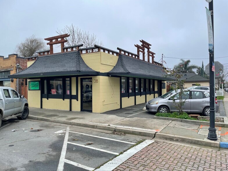 Primary Photo Of 38 Main St, Isleton General Retail For Sale