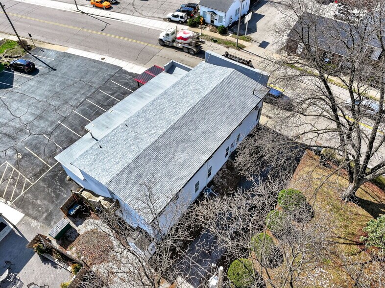 More Photos Of 316 N Main St, Columbia Storefront Retail Office For Sale