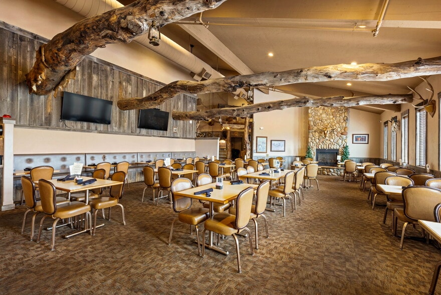 More Photos Of 5100-N Star Blvd, Great Falls Storefront Retail Office For Sale