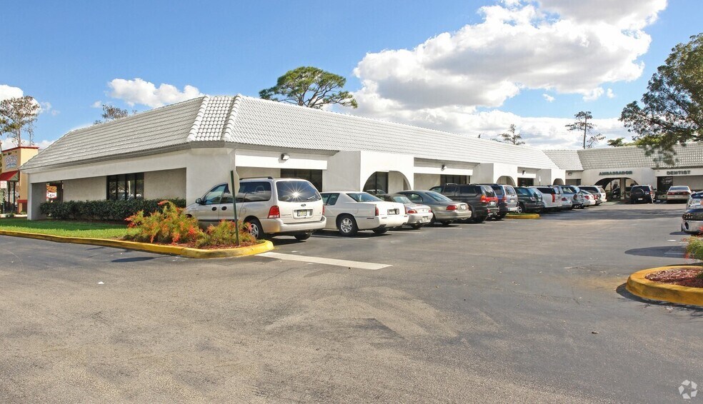 More Photos Of 7100 W Commercial Blvd, Lauderhill Unknown For Lease