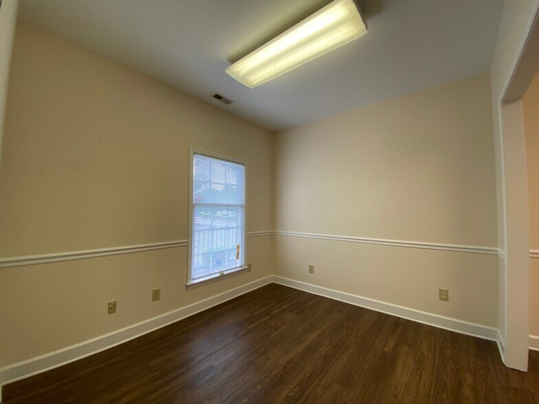 More Photos Of 1552 Union Rd, Gastonia Medical For Lease