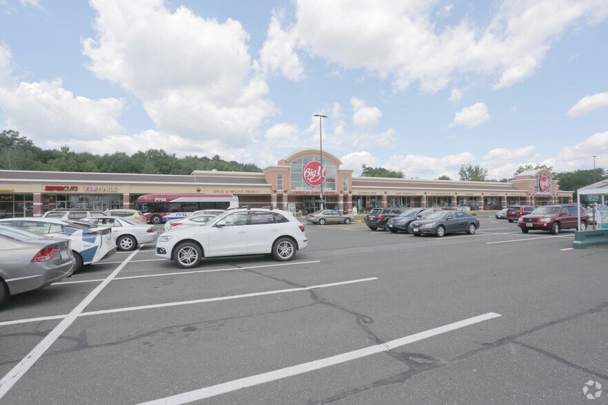 More Photos Of 181 University Dr, Amherst General Retail For Lease